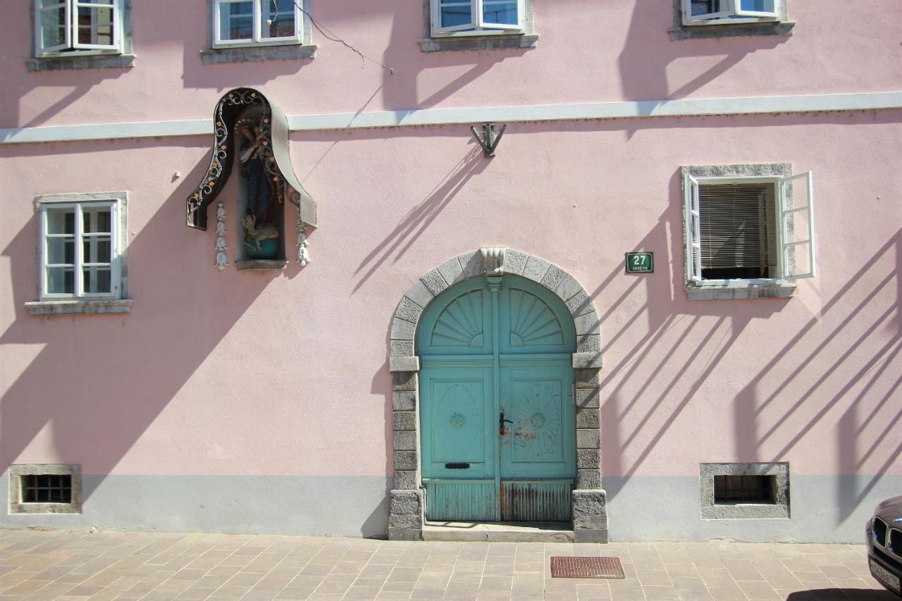 Pink House Studio 卢布尔雅那 外观 照片